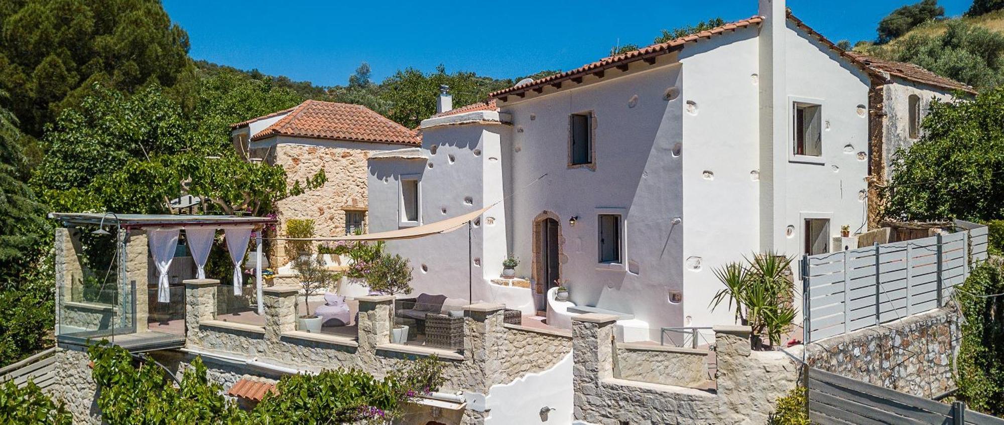 Verekinthos Villas - Pool, Hot Tub, Bbq, Kids Playground, Stunning Mountain Views Yerolákkos المظهر الخارجي الصورة